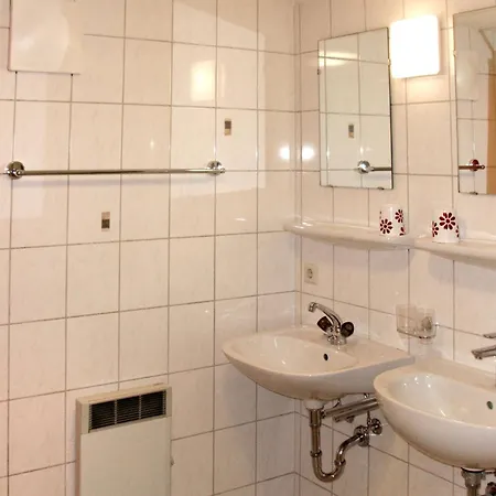 Geislerhuette By Interhome Ramsau im Zillertal